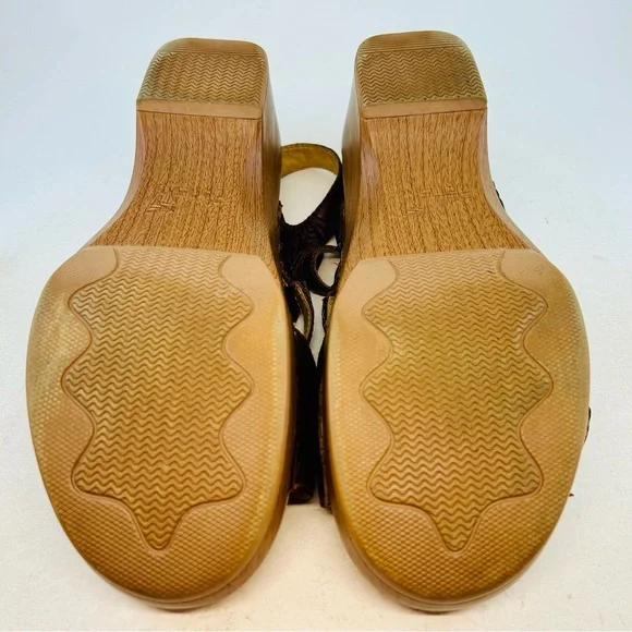 Dansko Brown Leather Ankle Buckle Sandi Clog Sandals, size 41 10.5 11 - Picture 9 of 11